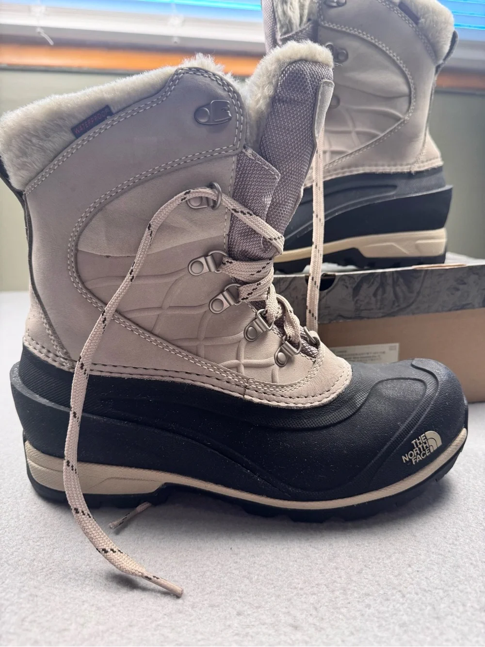 The North Face warm faux
